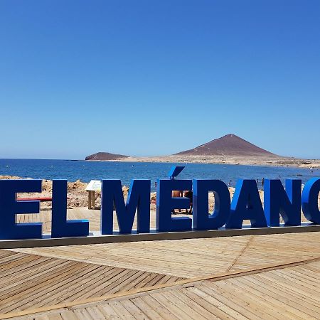 Alquilaencanarias El Medano Pika, Center And Beach Luaran gambar